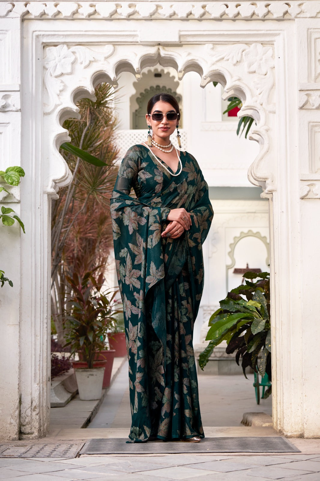 FLORAL LUREX BRASSO SAREE👗