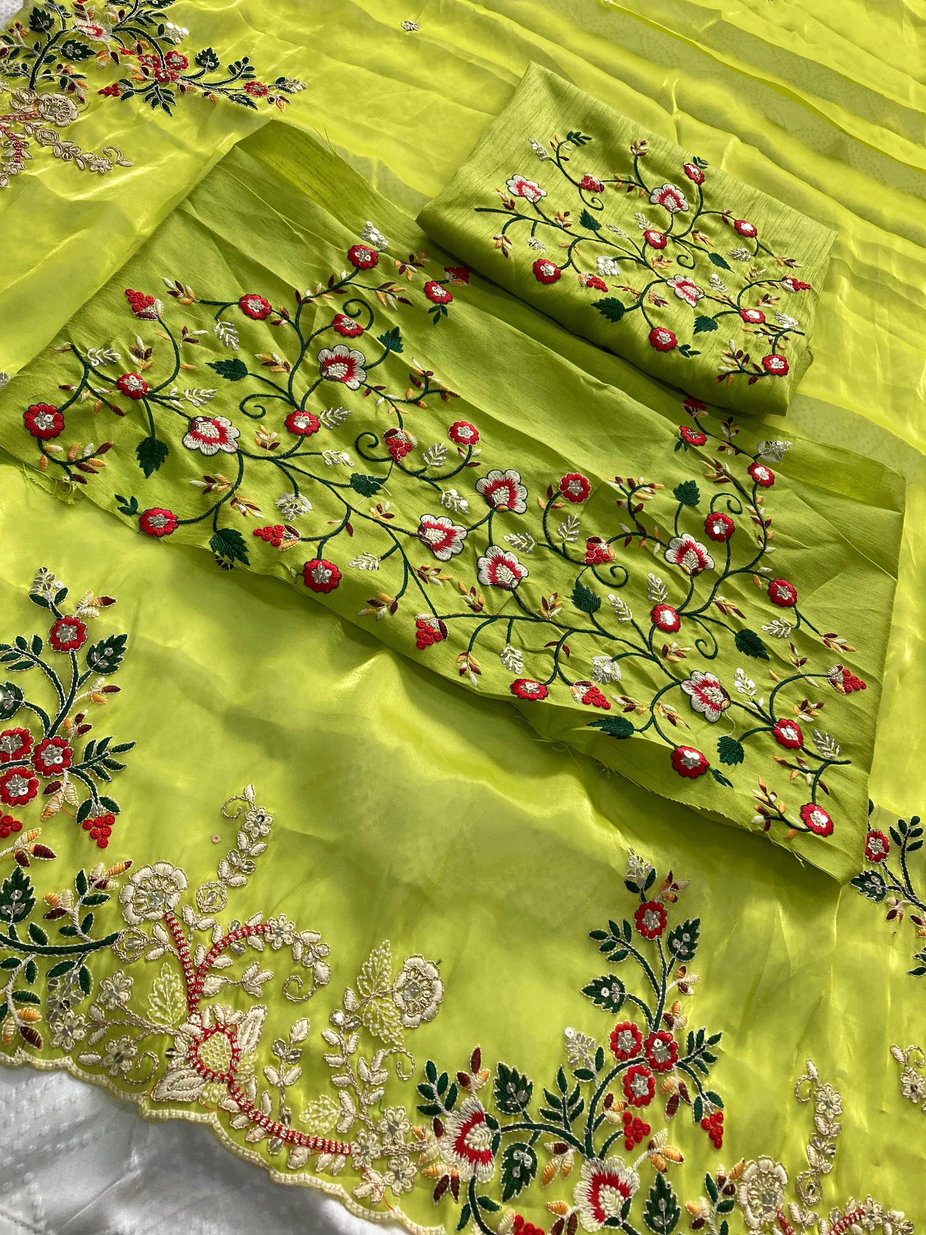 PARTY WEAR ZIMMY CHU SAREE❤️