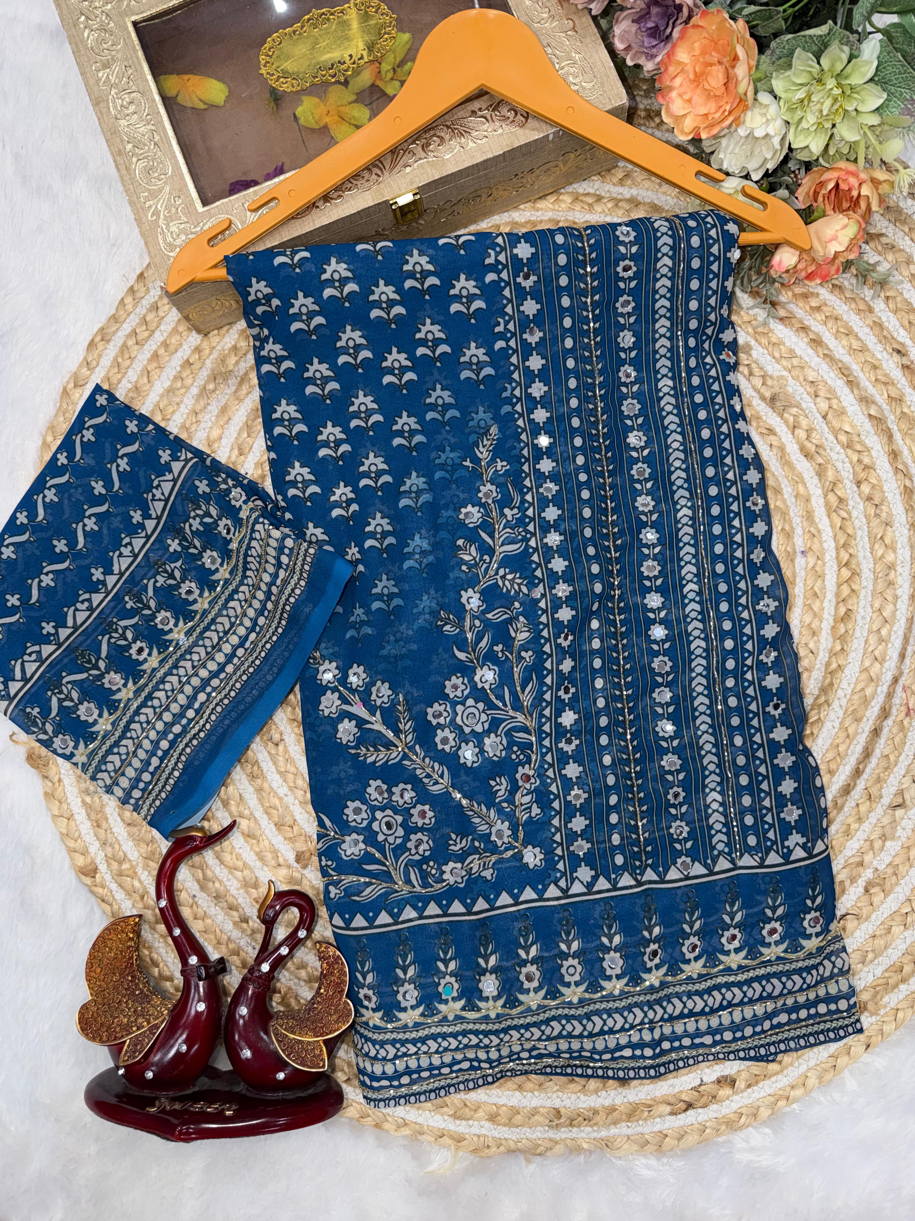 Bollywood sparkling Beauty Fox Georgette Saree