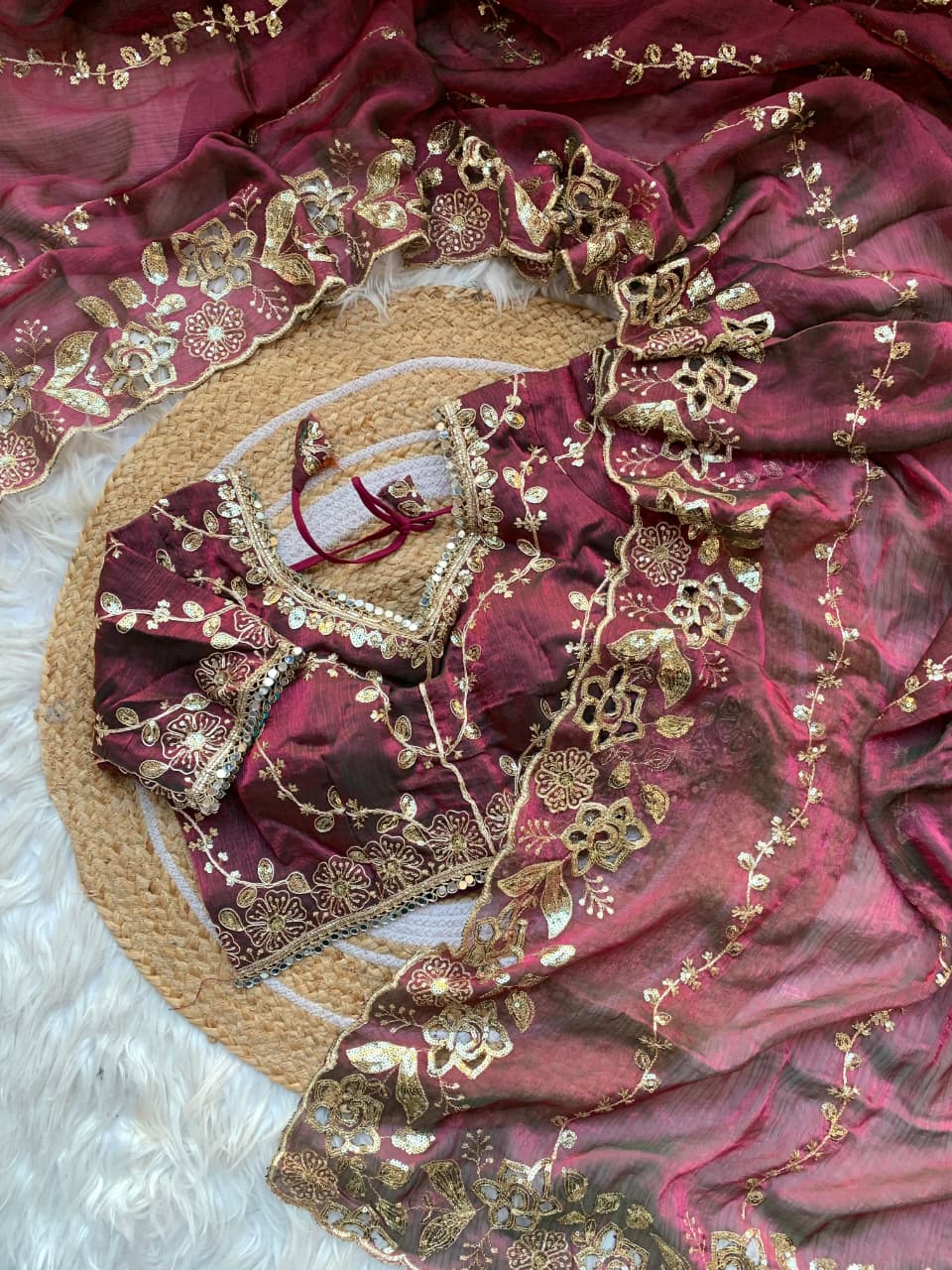 Fendy Chiffon Fabric  Beautiful Embroidery Wedding Saree