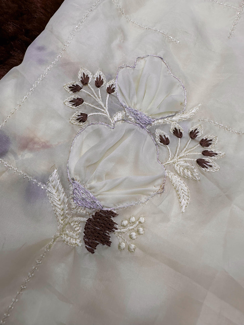 White Lily Crystal Silk