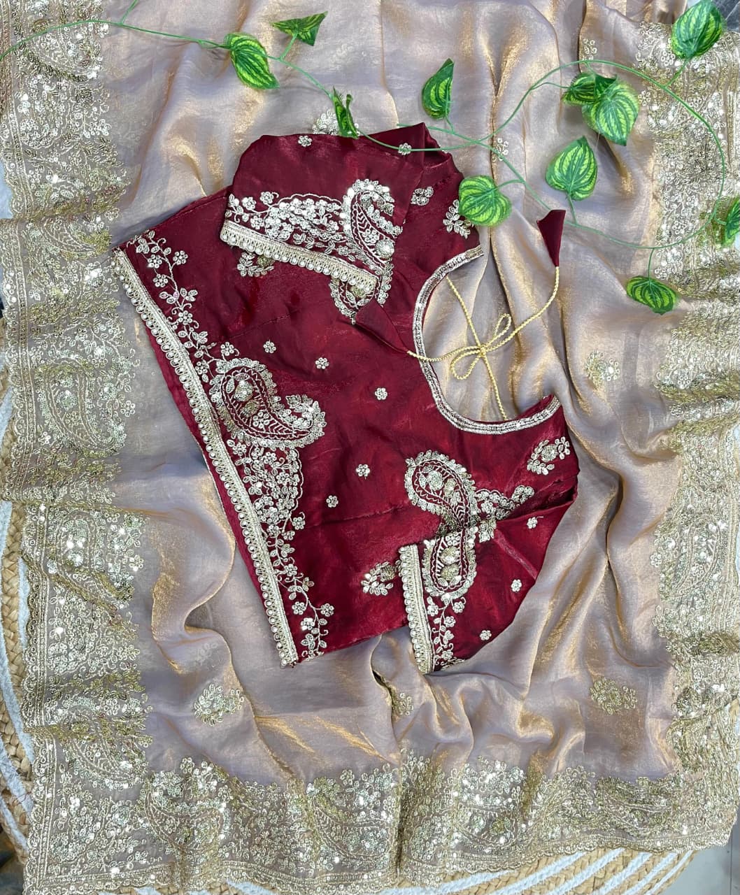 Very soft nd Elegant Rich look Fendy Sartin saree