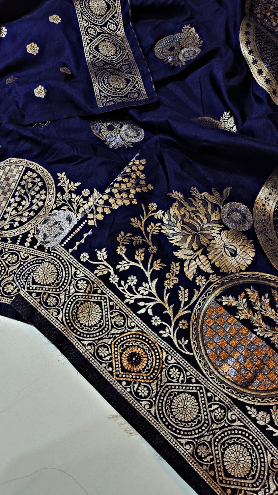 BANARASI KHADI GORGET