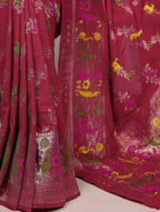 Naylon Easy drape, rich colors, and detailed weaving Saree