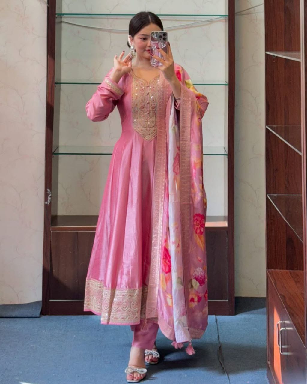 Anarkali Flared Pink Kurti Pant Dupatta Set