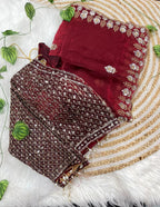 Very Soft nd elegant Rich look fendy sartin Saree
