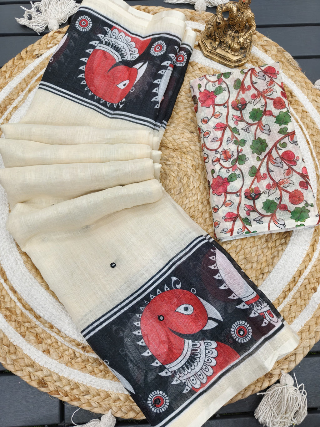 Heavy lilen digital print saree