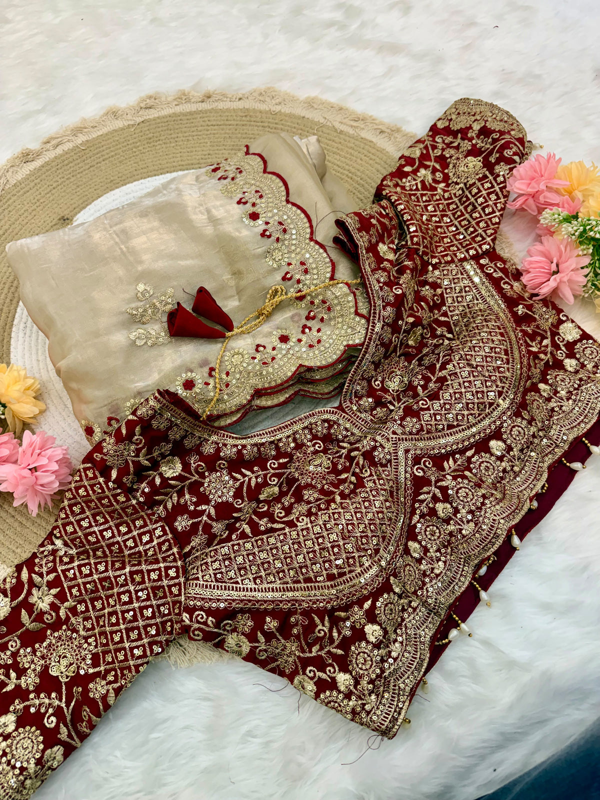 Presenting our gorgeous Soft Space Silk Saree