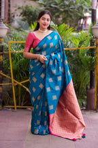 Vintage Style Borderless Soft Silk Woven Saree
