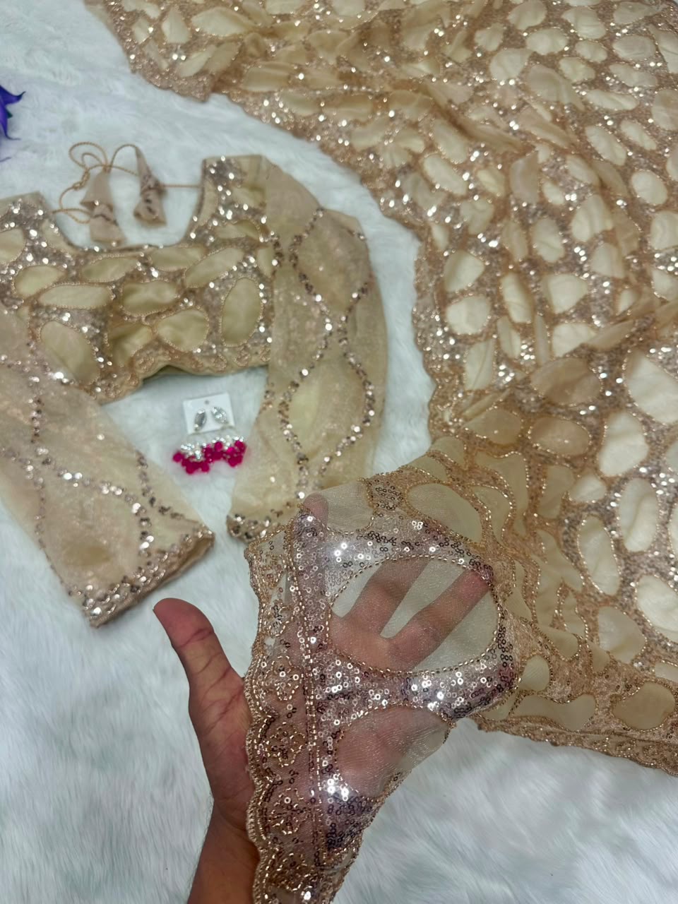 Weeding Perfect Gold Net Saree