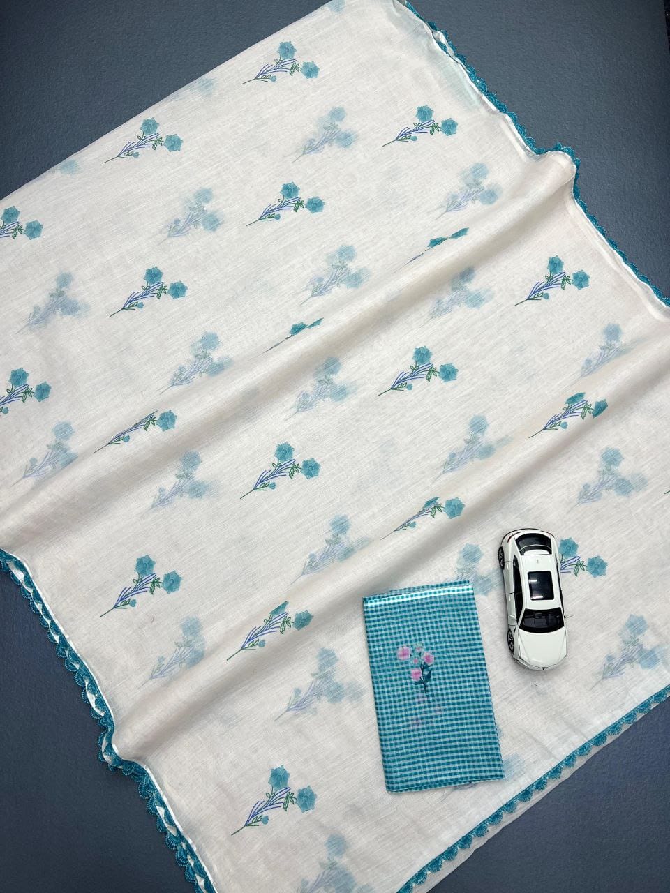 Plain Linen Saree