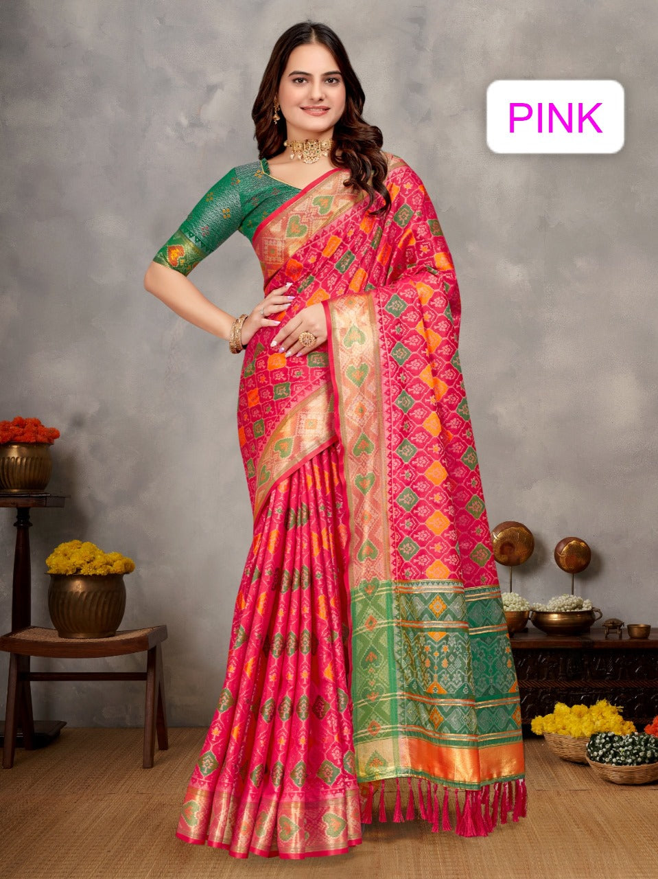 Handloom Silk Ikkat Patola Sarees🪇