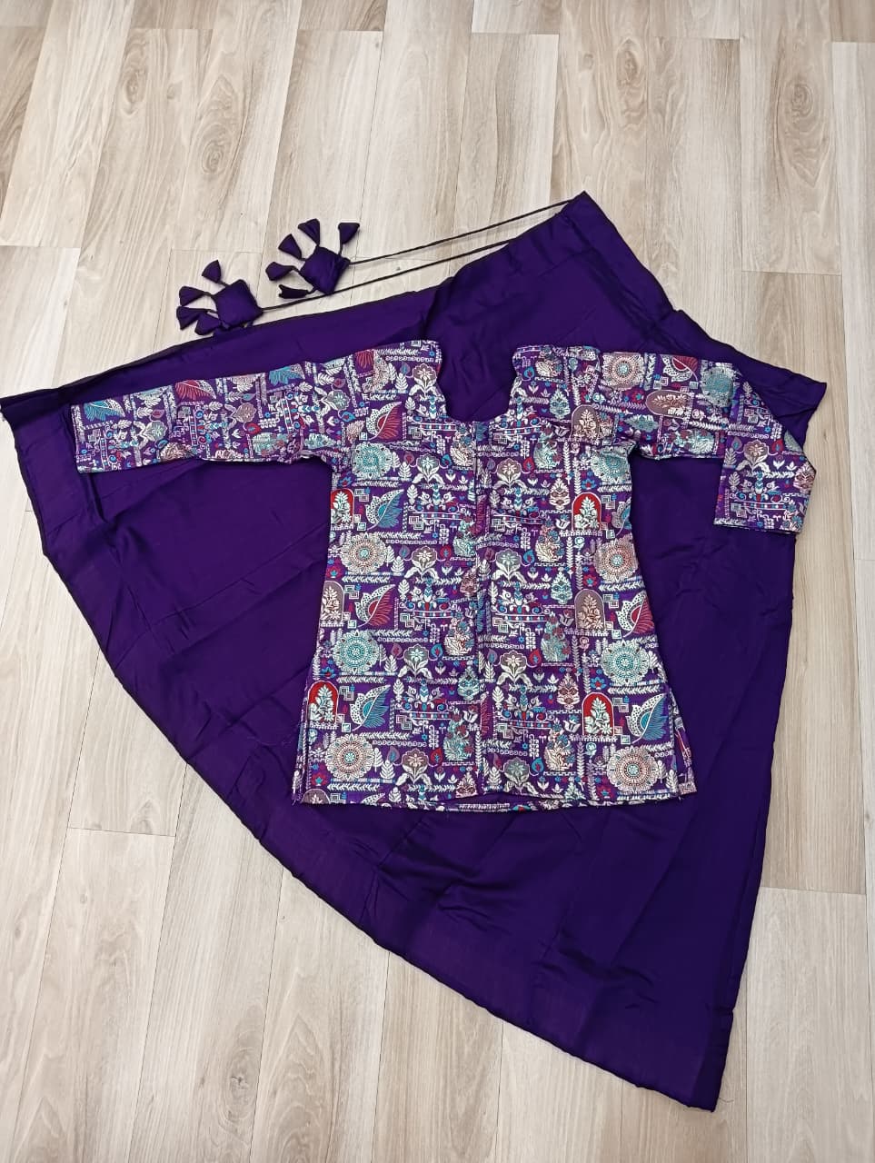 PREMIUM LAHENGA CHOLI
