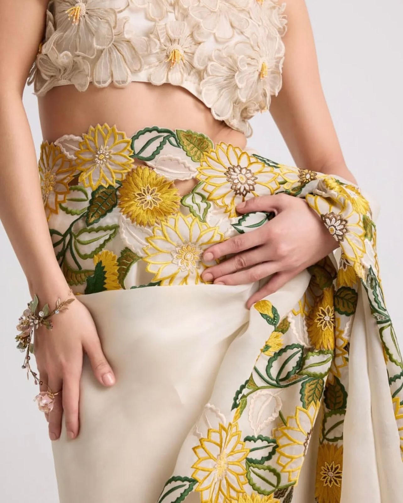 Khadi Organza Design Embroidery Saree