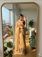 very soft nd elegant fendy sartin fabric saree