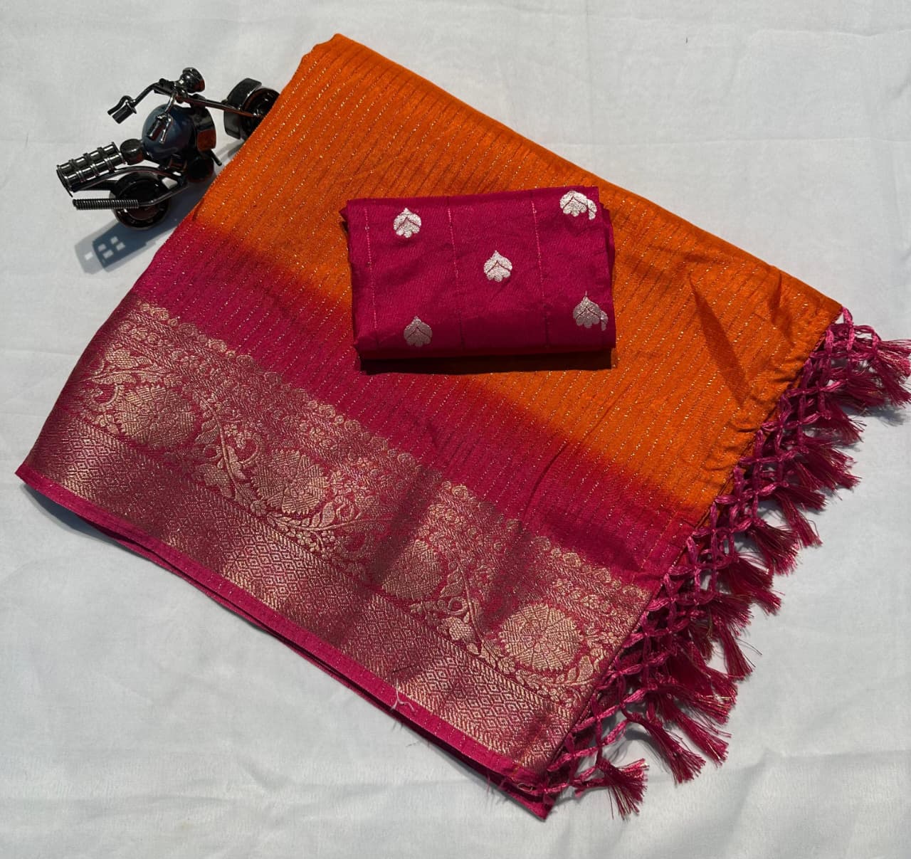 DOLA SAREE