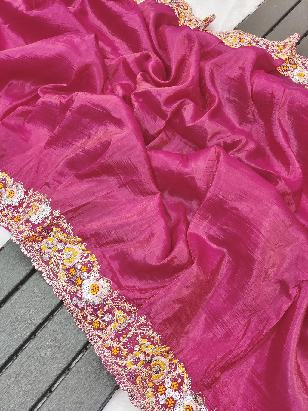 Premium Gold Crush Pink Saree