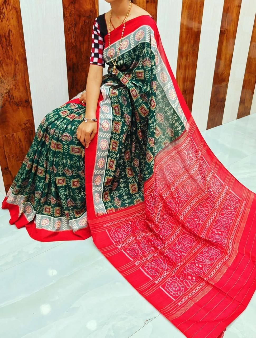 Plain Digital Print Saree