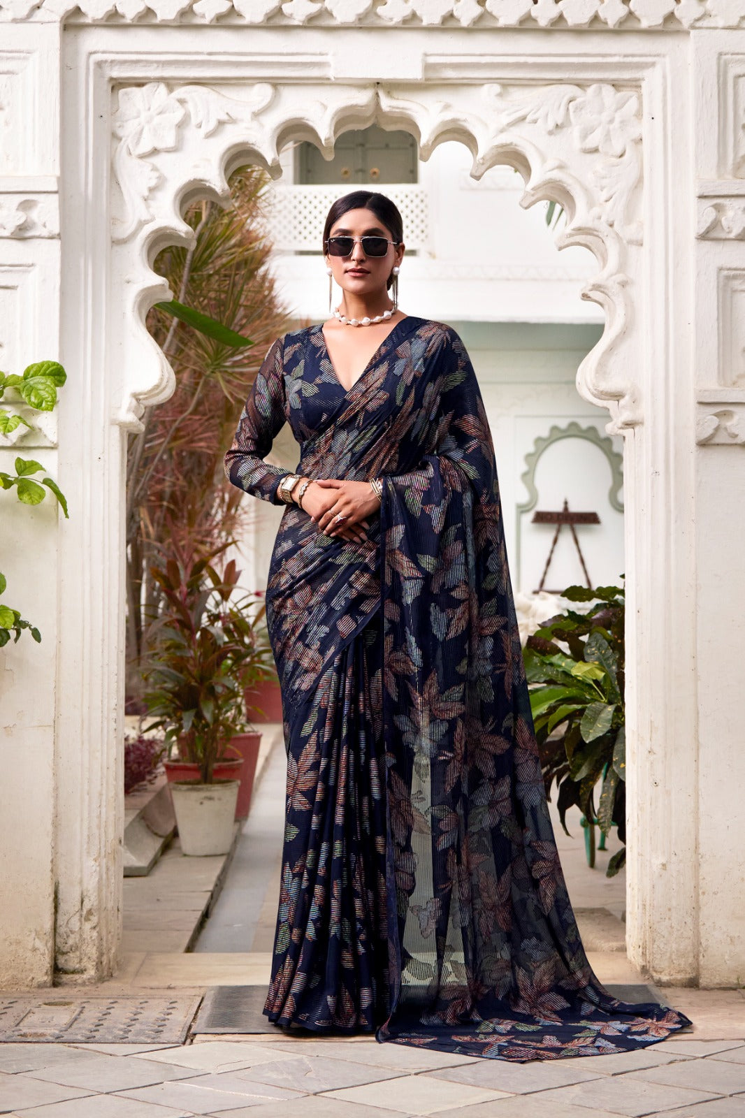 FLORAL LUREX BRASSO SAREE👗