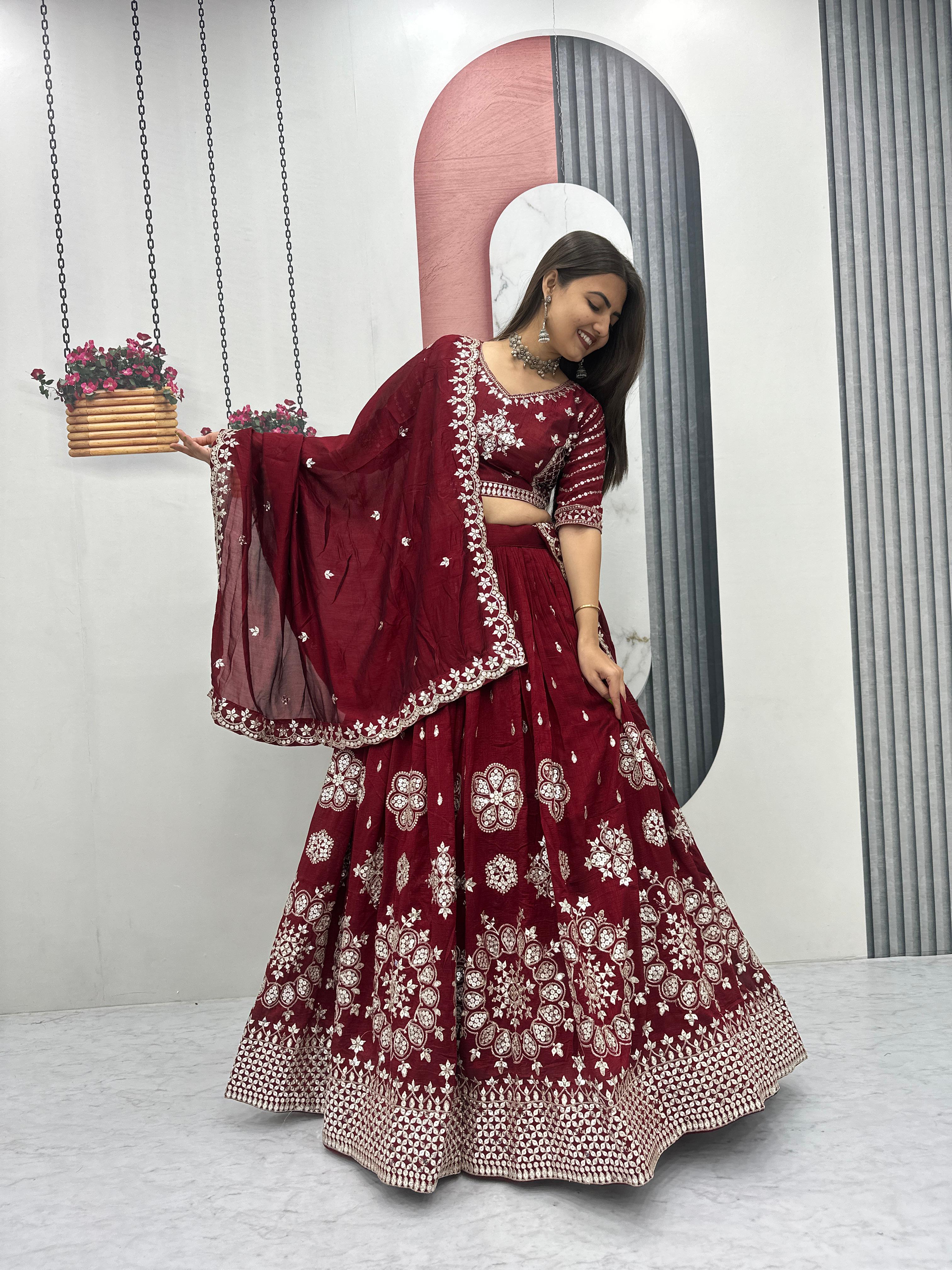 Embroidered Lehenga Choli👗