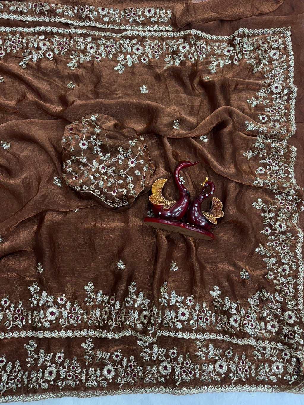 Frendy Chiffon Beautiful Sequence Saree Multicolore
