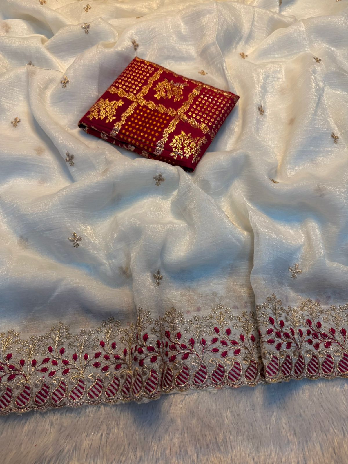 SOFT CRUNCHY ORGANZA SAREE