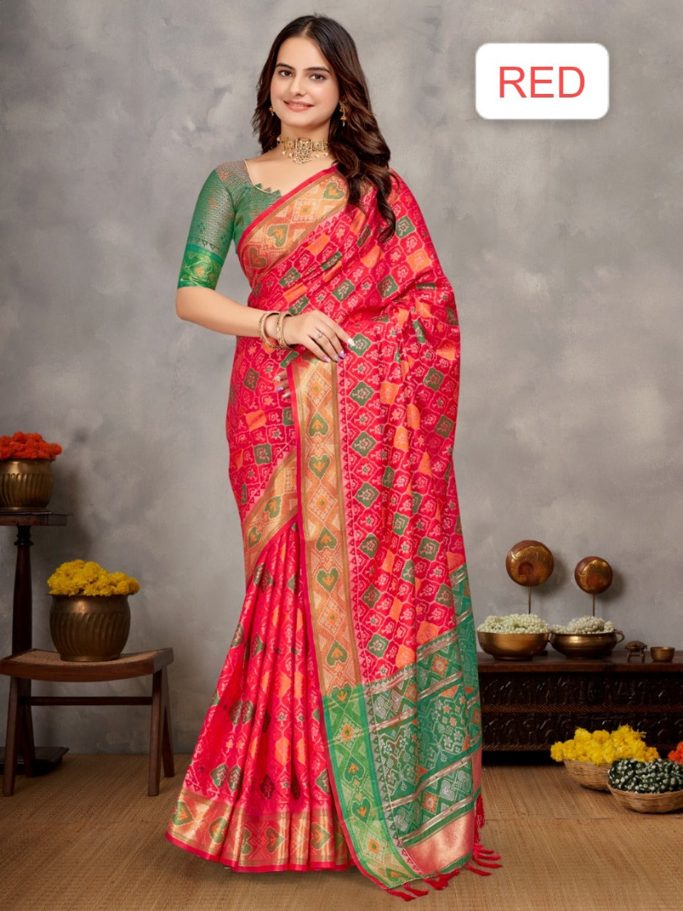 Handloom Silk Ikkat Patola Sarees🪇