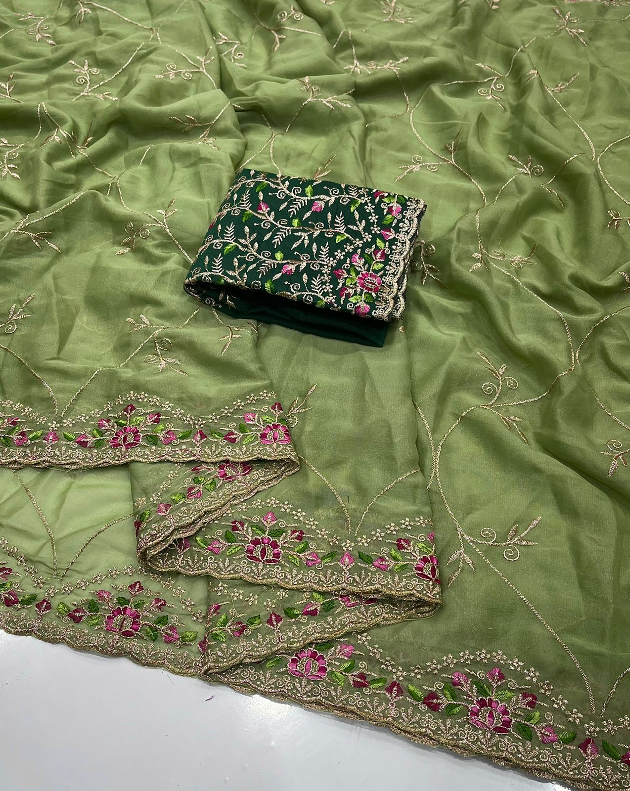 Star Georgette Saree