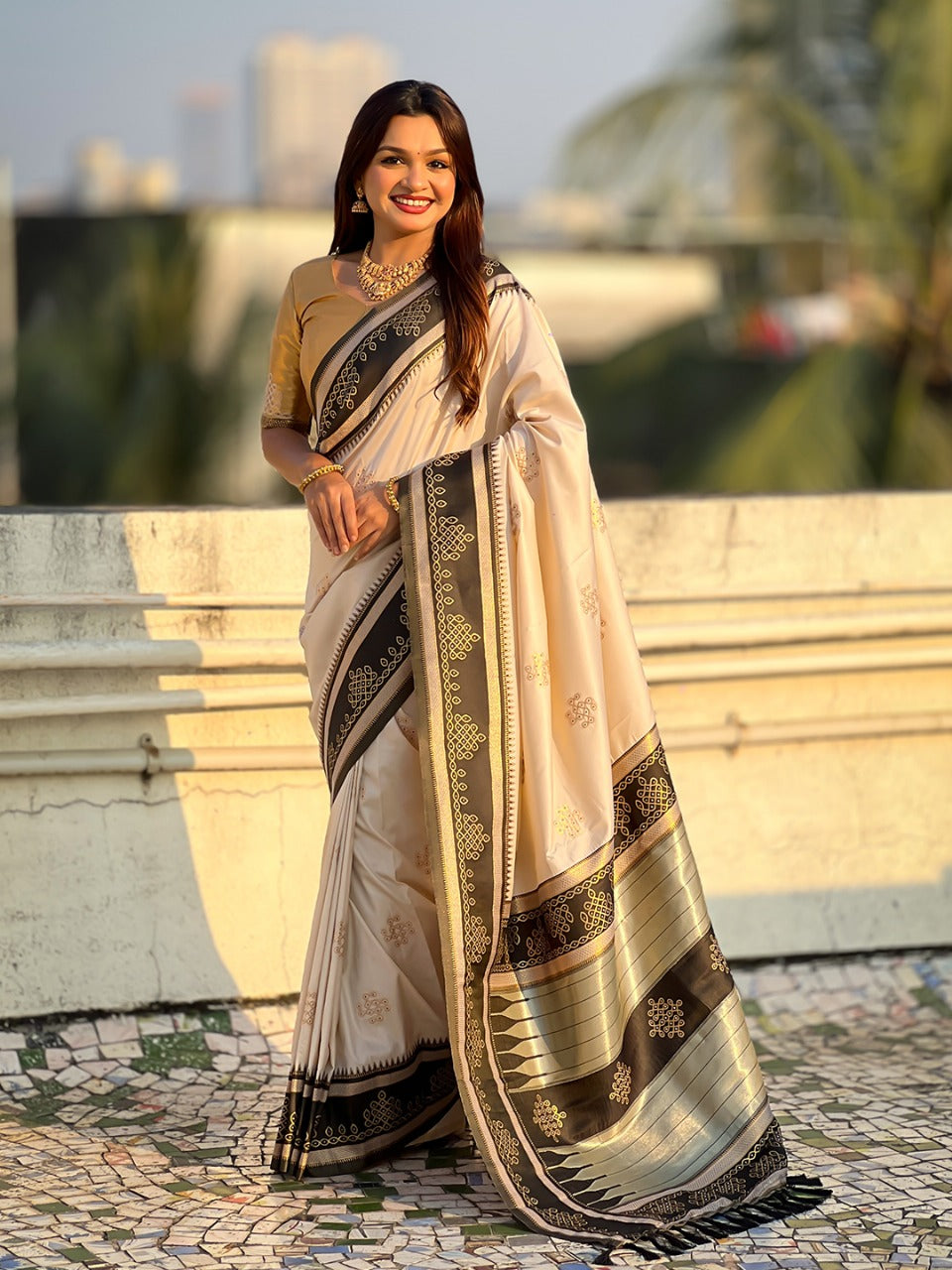 FESTIVE SPECIAL SAREE COLLECTIONS