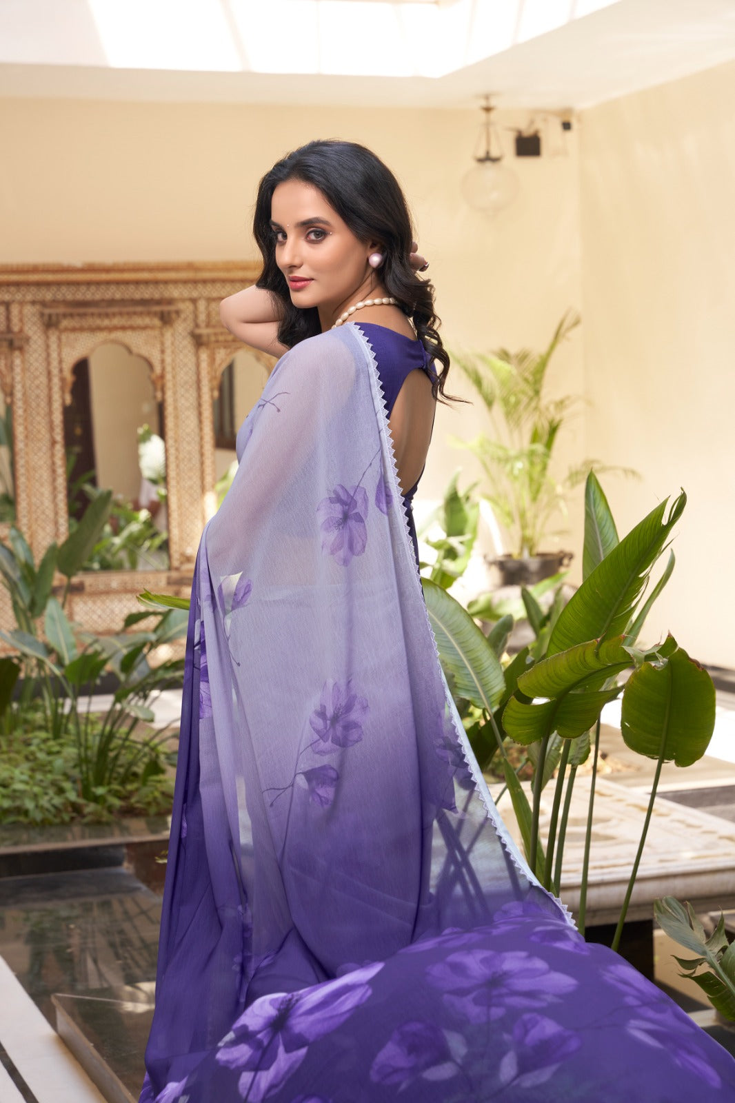 Weightless Marbal Floral Printed Saree