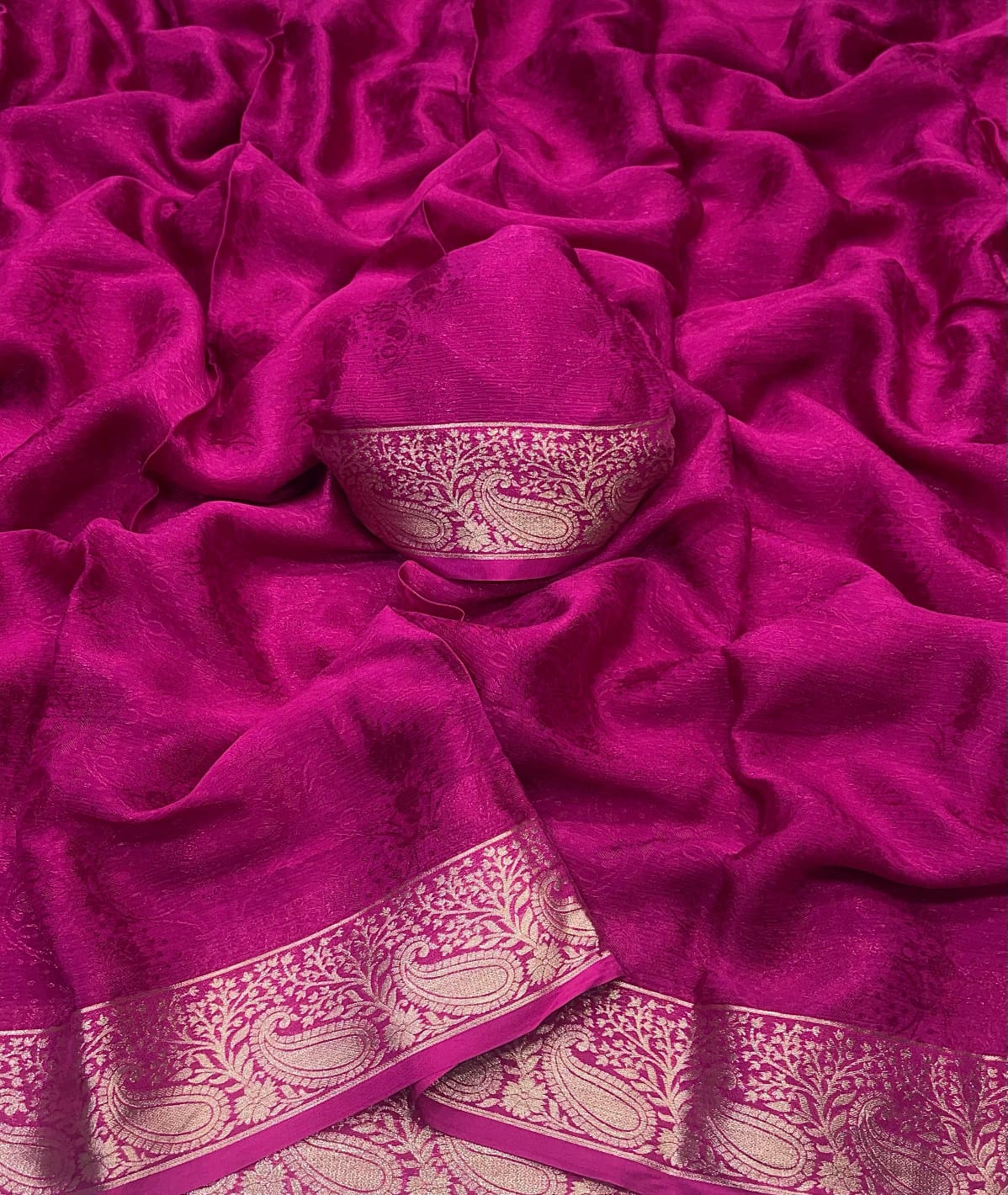Viscose Chinon Weaving Pattern Saree