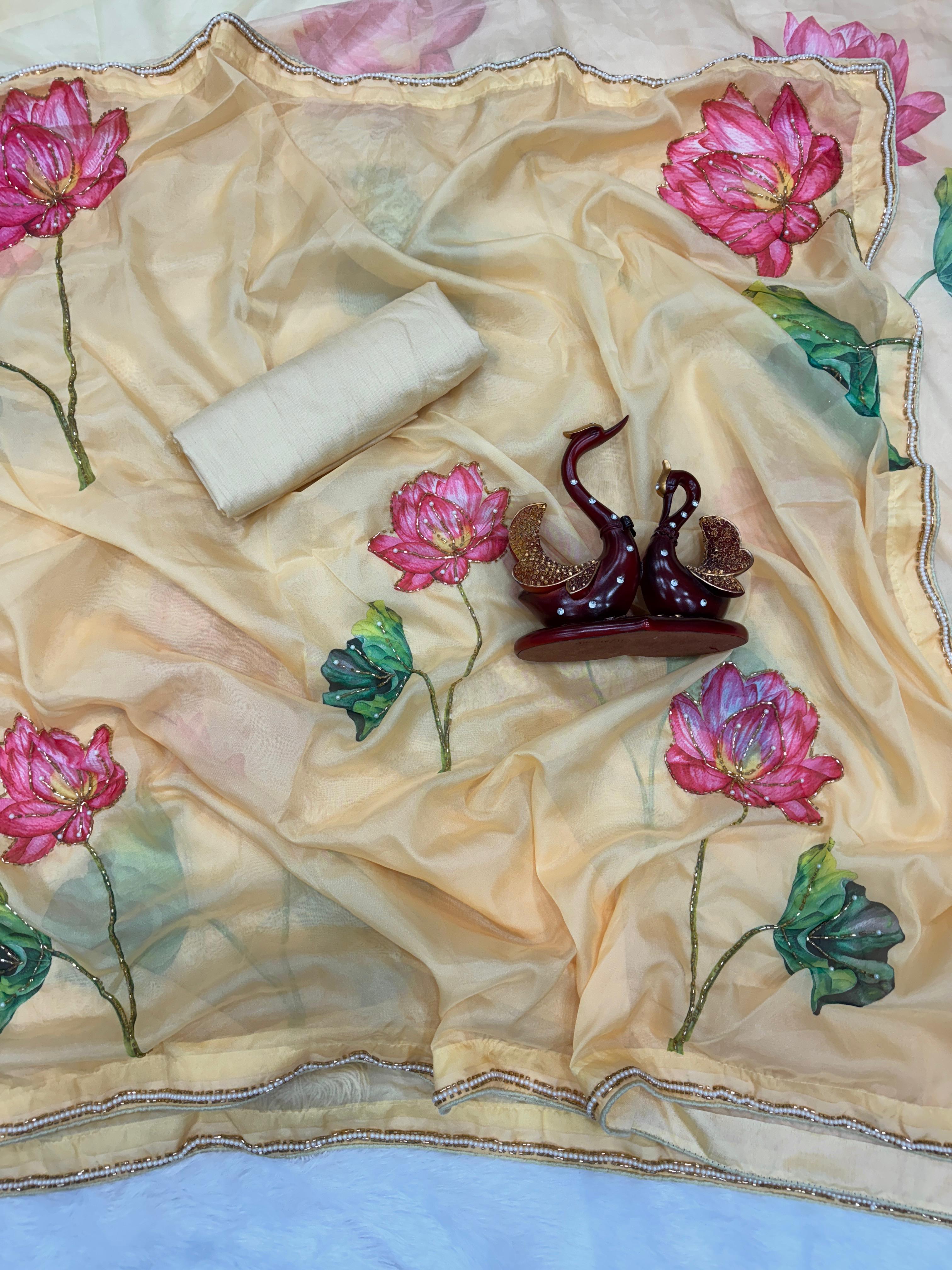 Floral Printed Tebby Silk saree