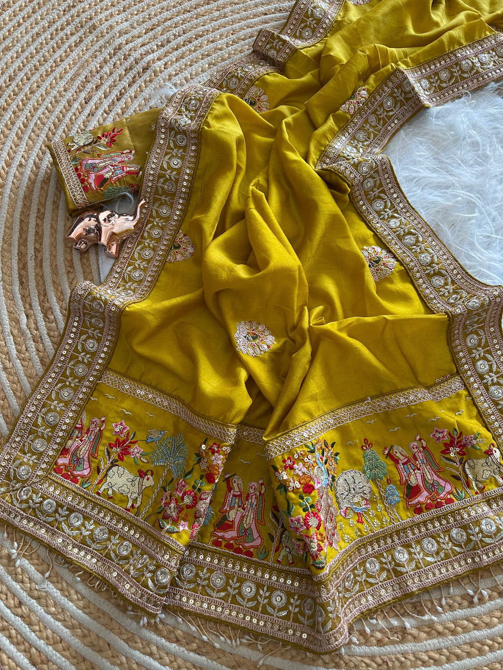 Very Soft nd Elegant Rich look vichitra silk saree