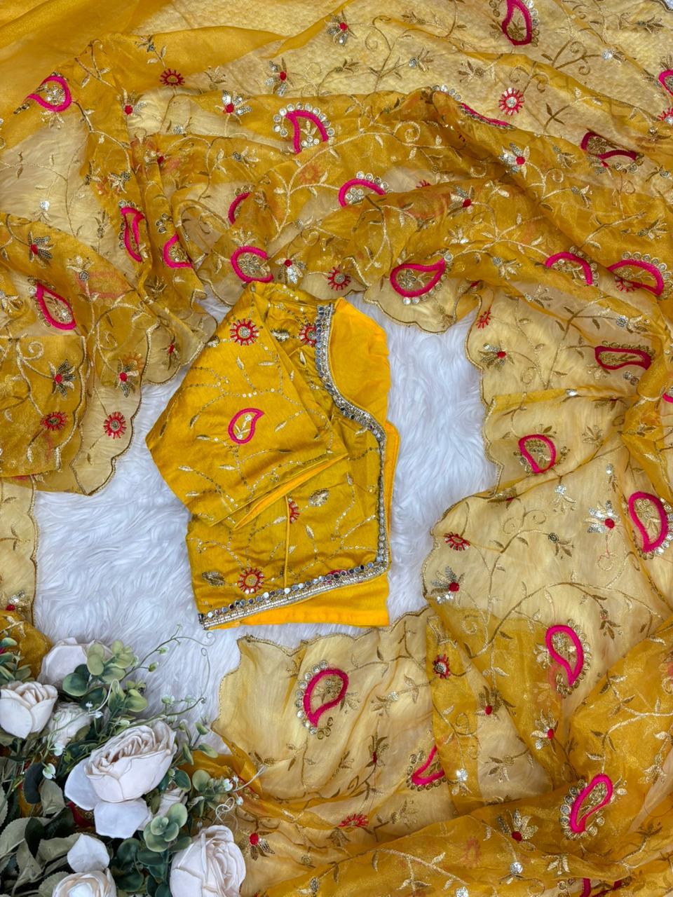 Akhi Soft Tissue Saree