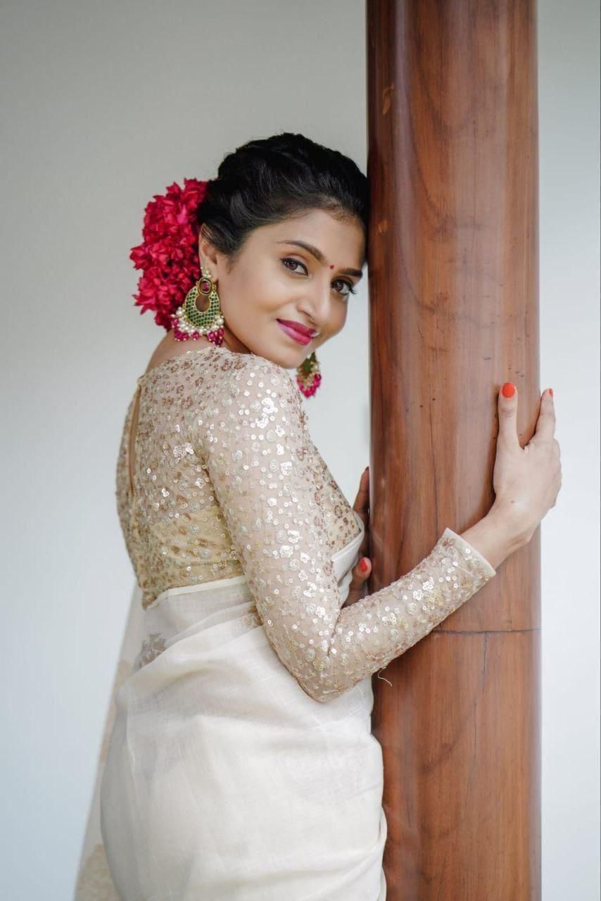 TRANDING LINEN SAREE