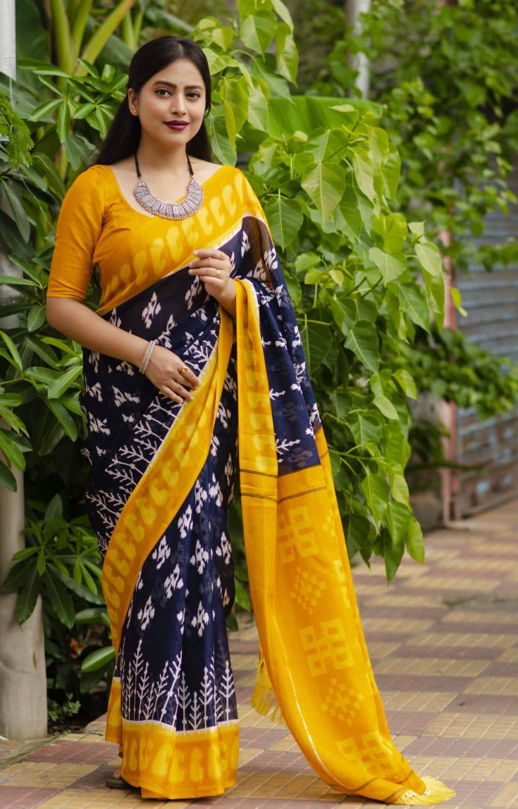 Plain Digital Print Saree