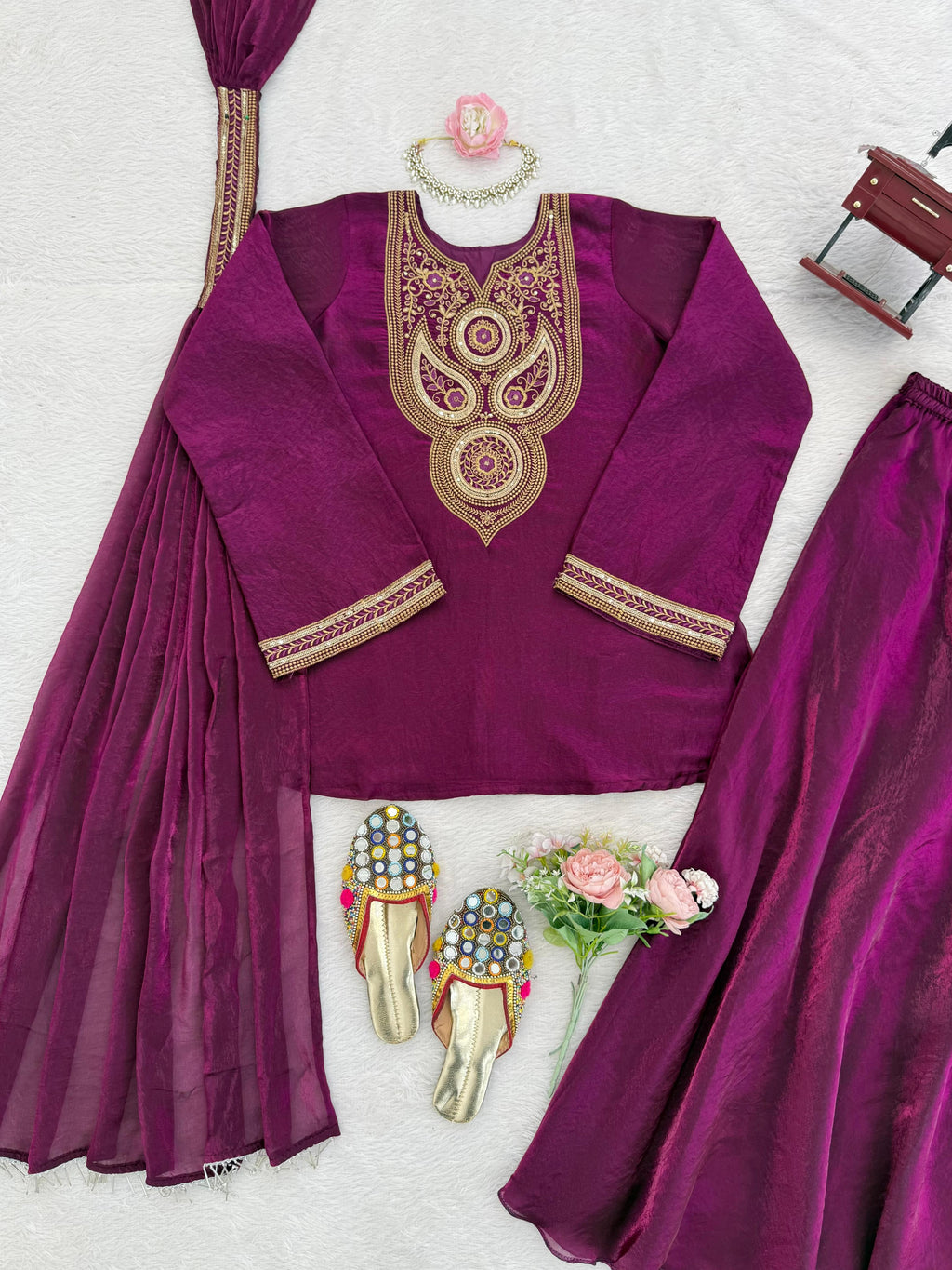 Havy Fendy Silk Top Shaara