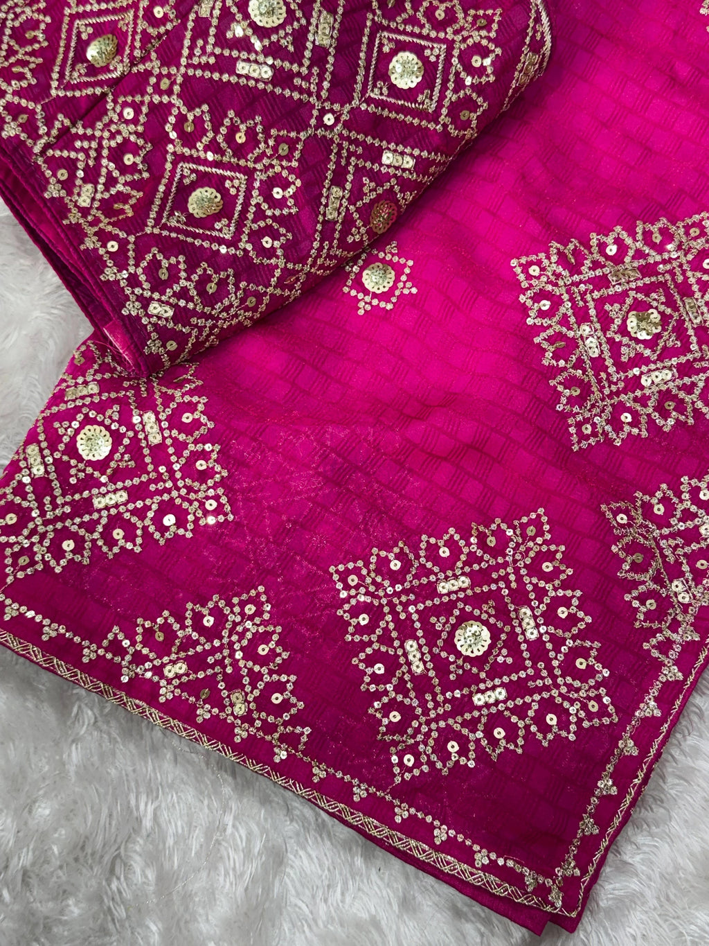 Madhubala Design Gorgeous Fendy Satin Saree