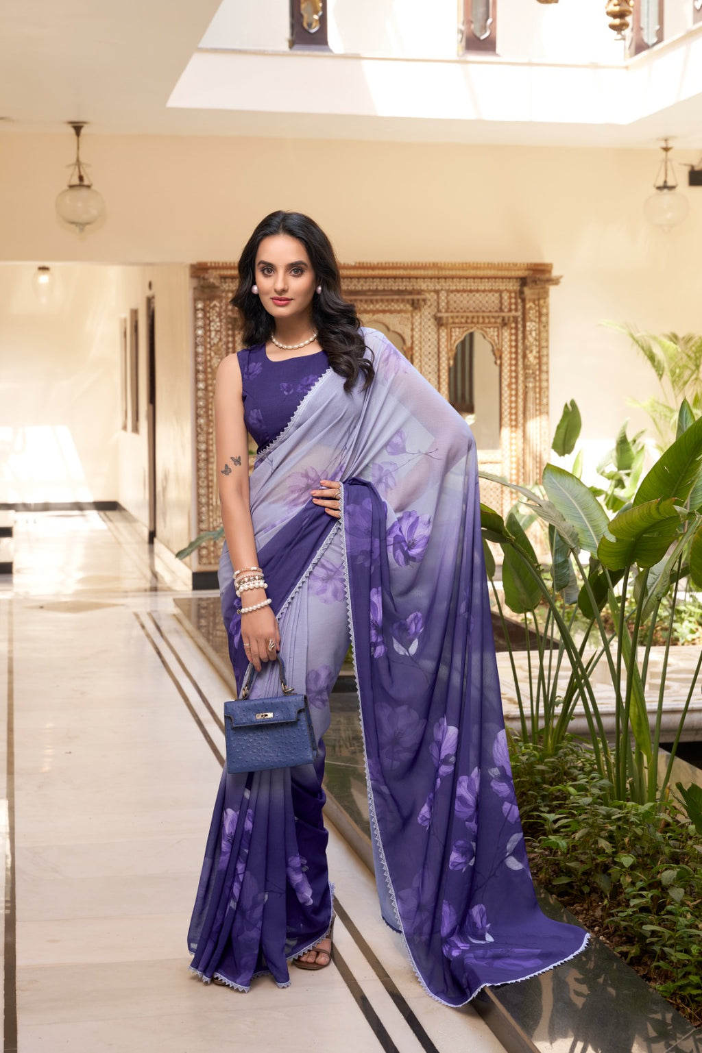 Weightless Marbal Floral Printed Saree