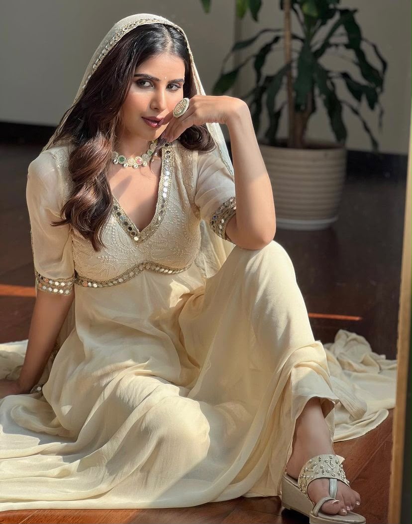 Party Wear Look Designer Gown