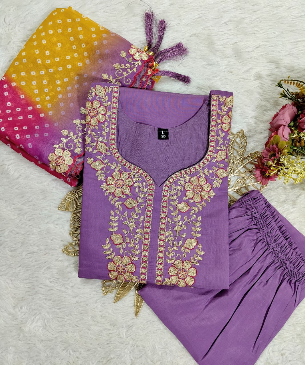 LAHERIYA KURTI WITH DUPATTA