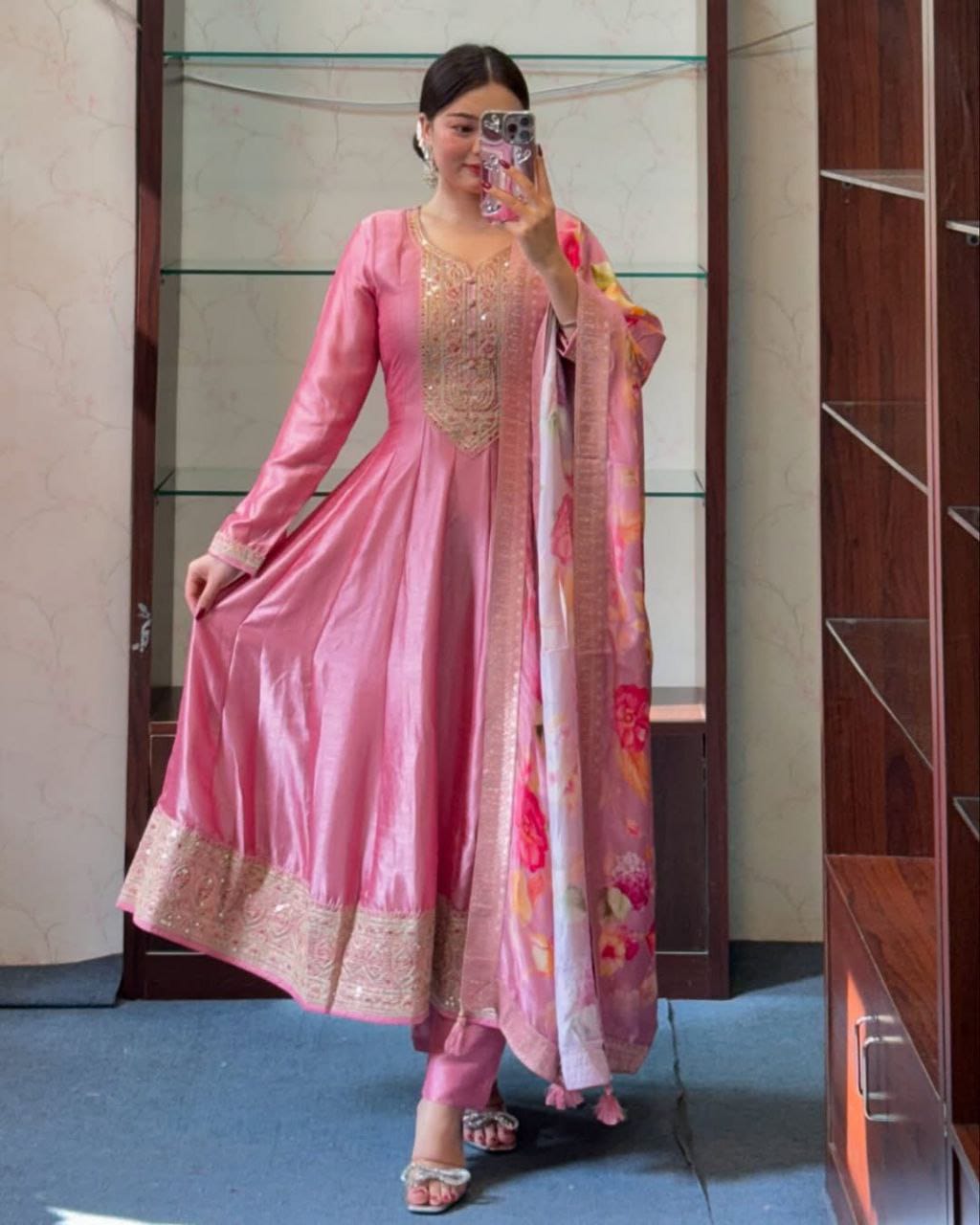 Anarkali Flared Pink Kurti Pant Dupatta Set