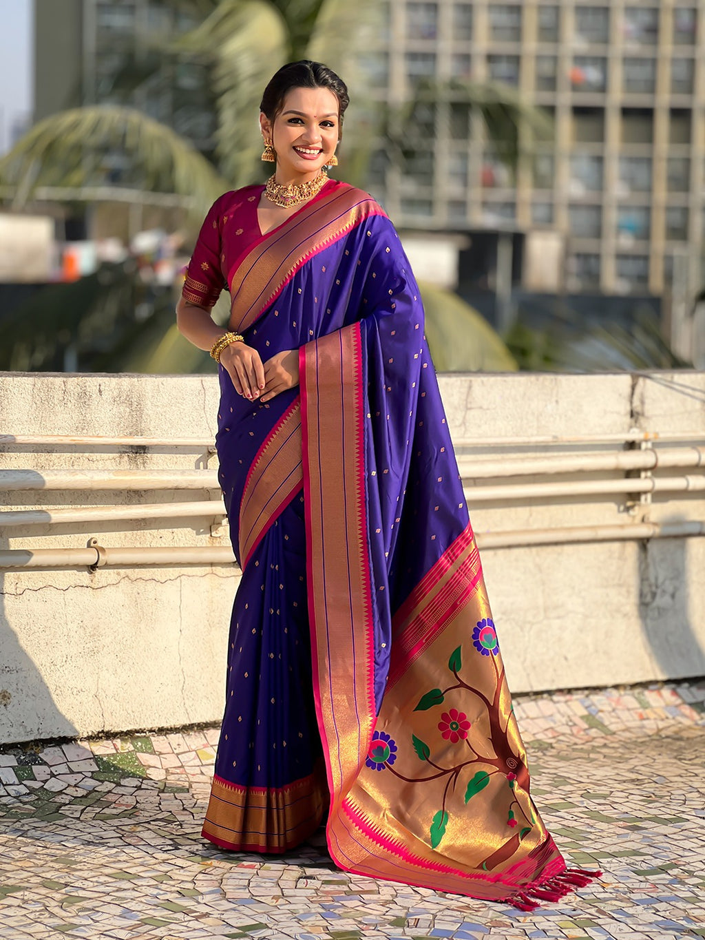 Paithani Saree With Gold Zari Small Motifs