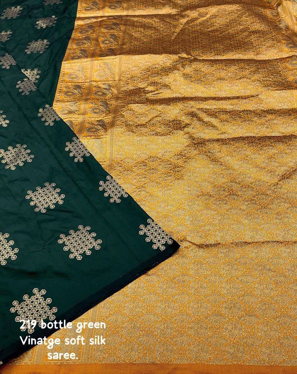 Vintage Style Borderless Soft Silk Woven Saree