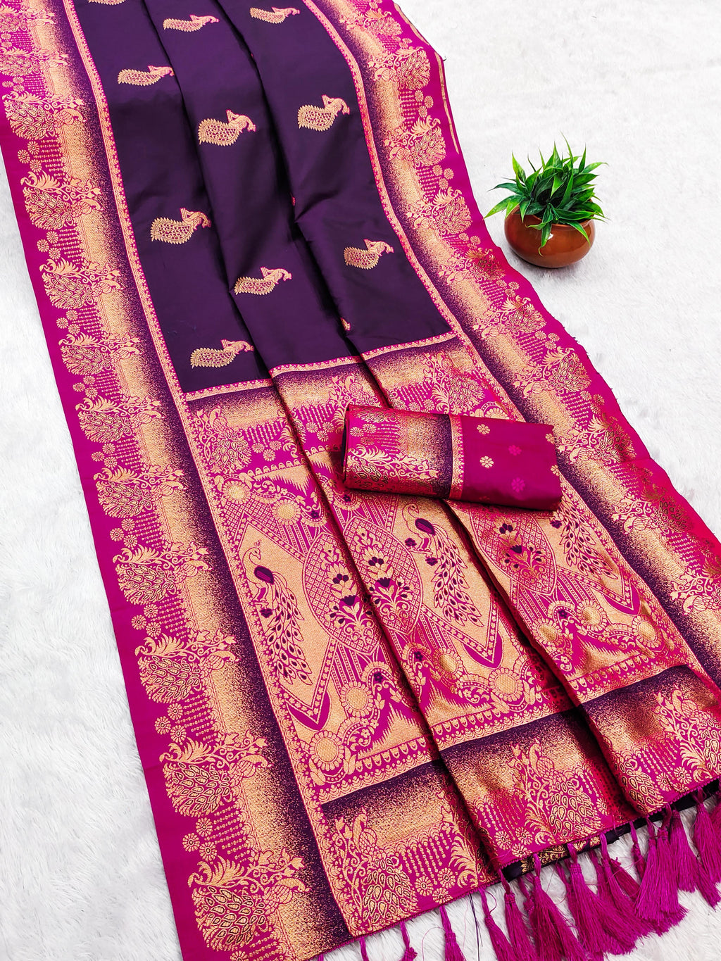 Soft Paithani silk Elegant zari weaving Saree