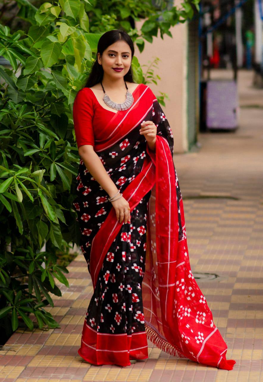 Plain Digital Print Saree