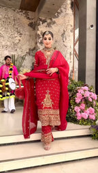 CRUNCHY SILK Sequence Work Suit