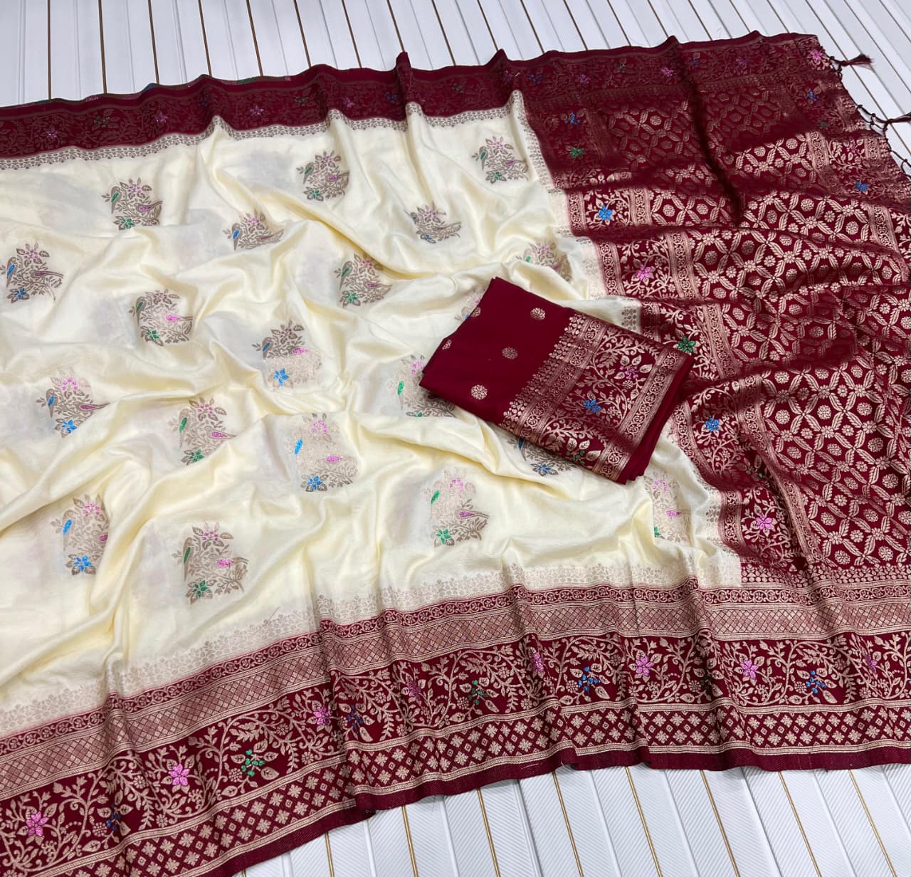 Pure Khaddi Crep Georgette Antique Colour Saree