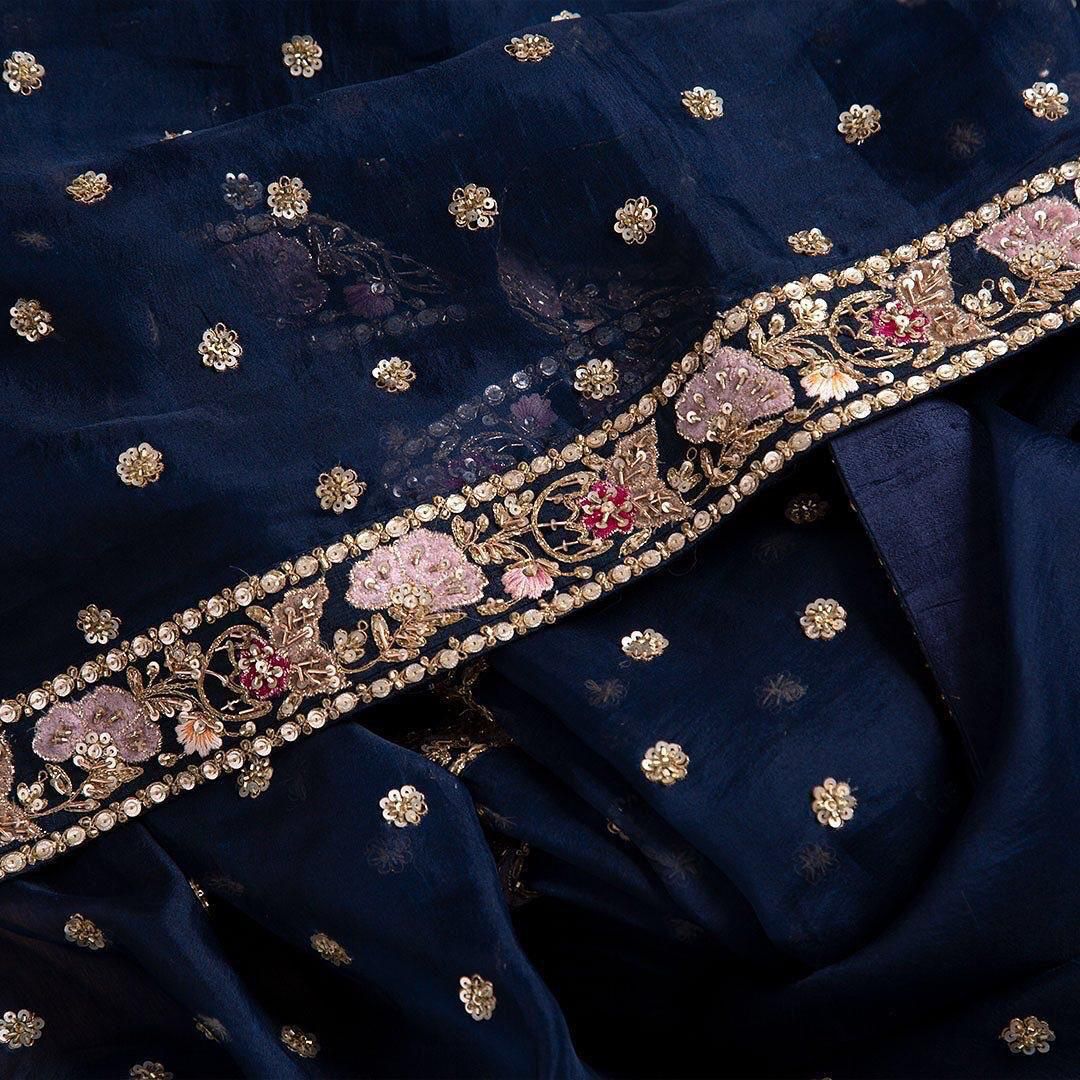 HEAVY GEORGETTE FABRIC ON BEAUTIFUL EMBROIDERY BUTTI WORK SAREE