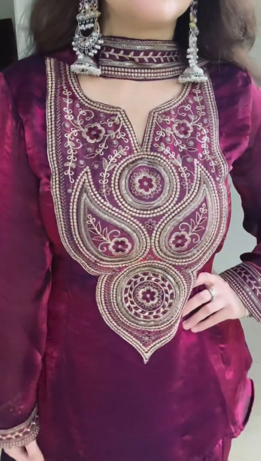 Havy Fendy Silk Top Shaara